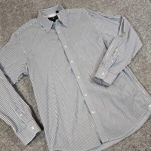 Hart Schaffner Marx  Dress Shirt Mens Large Blue/ White Striped Button Up  HSM